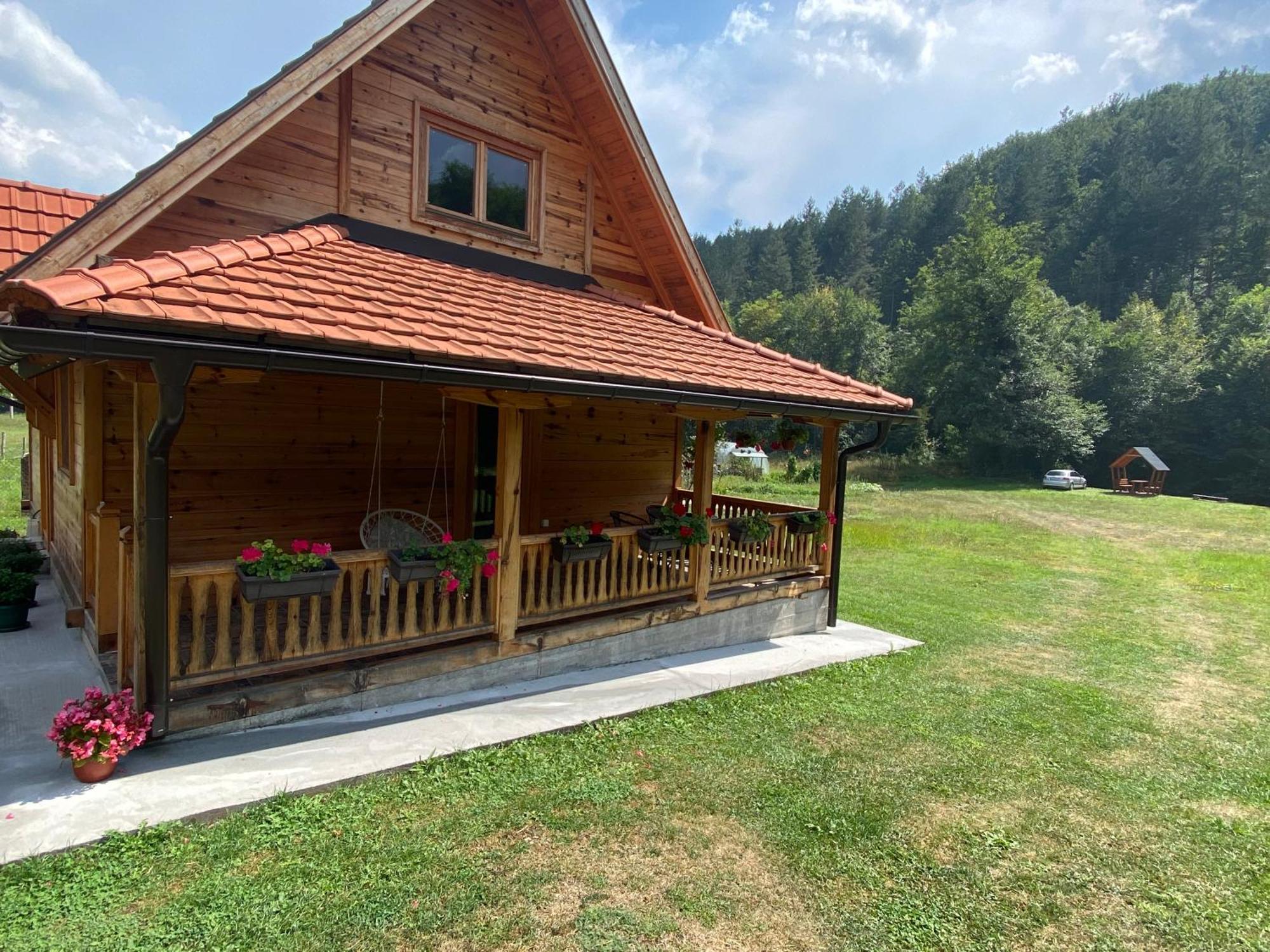 Apartmani D&S Мокра гора Екстериор снимка